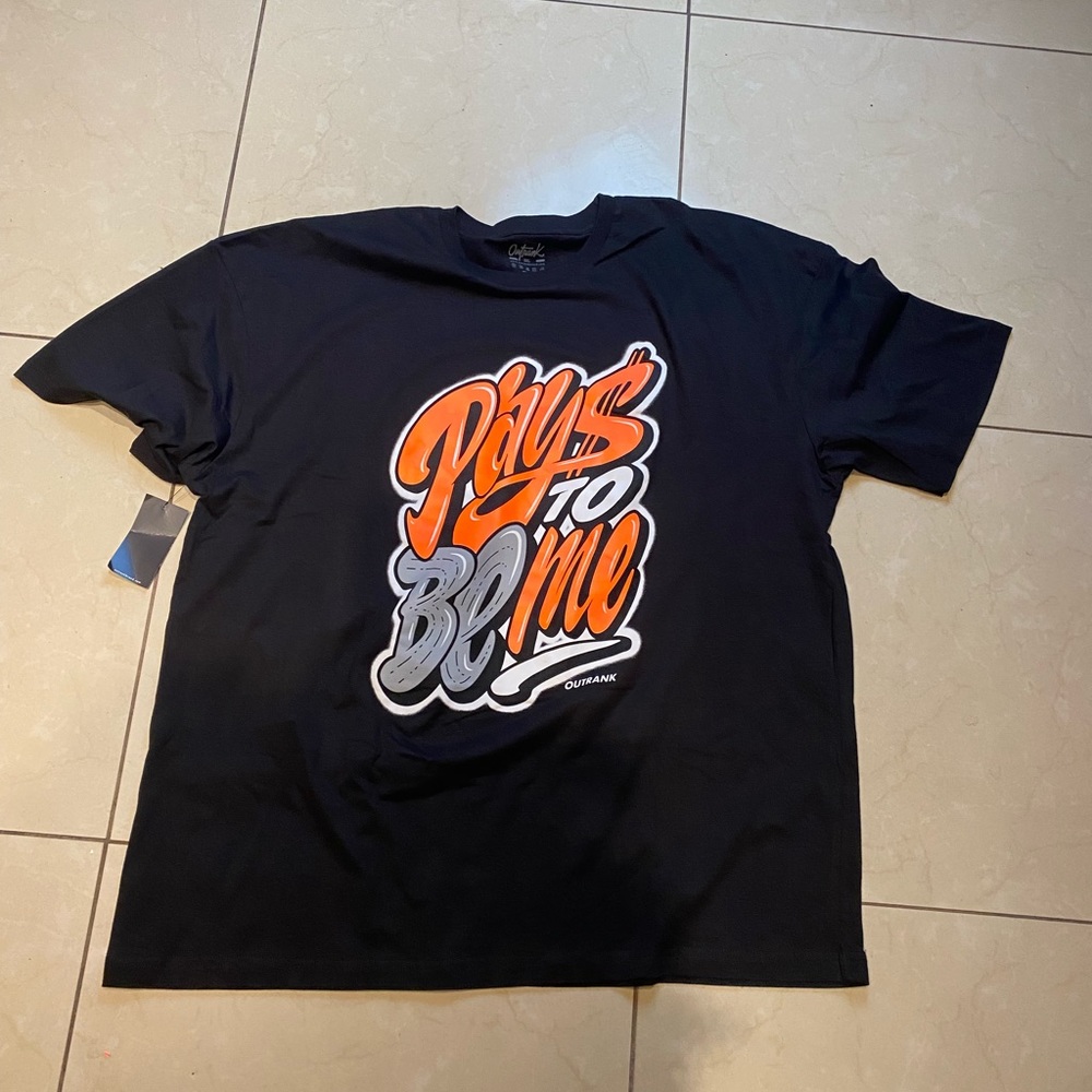 Outrank shirt